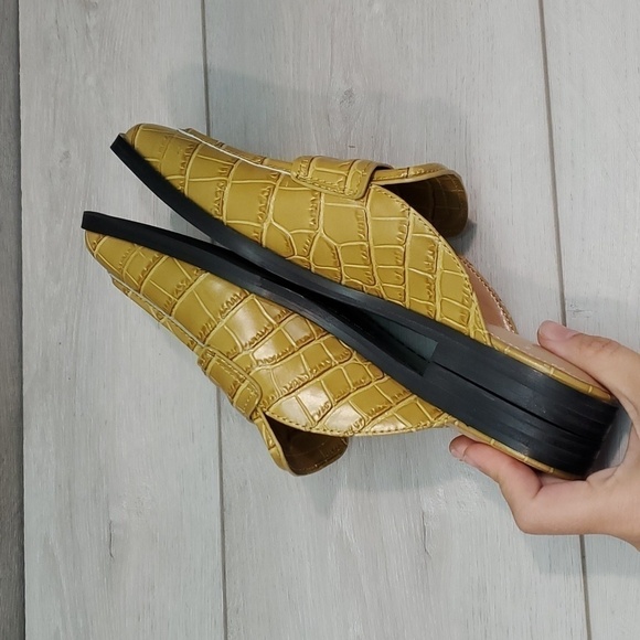 NEW Marc Fisher LTD Flyta Womens Loafer Slip on mules leather shoes sz 6.5 - Picture 8 of 12